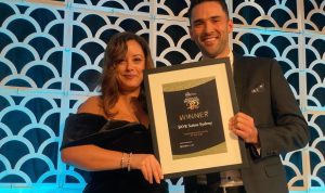 ‘Penghargaan sebagai Apartment/Suite Hotel of Year’ di Tourism Accommodation Australia NSW Awards 2022. berhasil diraih oleh SKYE Suites Sydney (ist)