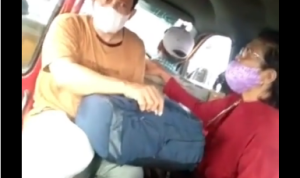 Hati-hati Copet di Angkot, Lihat Apa yang Dilakukan Pria ini dengan Tas Besarnya!