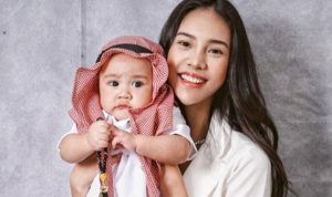 Foto Bareng Rayyanza, Anya Geraldine Akui Suka yang Arab dan Brewokan