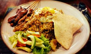 Rekomendasi 5 Tempat Kuliner Legendaris Bandung, Apa Aja?