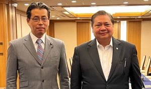 Menko Airlangga Hartarto bertemu dengan tokoh politik Partai Demokrat Liberal (PDL) untuk menjalin kerjasama politik