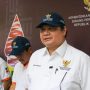Menko Airlangga Hartarto ketika melakukan kunjungan kerja