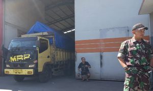 Sidak ke Lokasi Pergudangan, Sektor 6 Satgas Citarum Temukan Ratusan Karung Limbah Plastik PT MAP yang dijadikan tempat penyimpanan