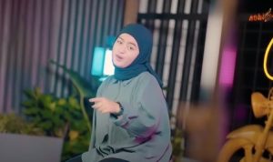 Download Lagu MP3, Full Senyum Sayang By Woro Widowati, yang Viral di TikTok (youtube Adhigana Music)