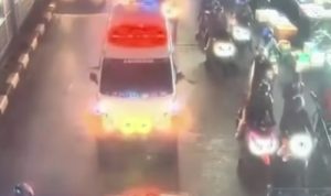 Tangkapan layar youtube, diduga ambulan yang membawa jasad Brigadir J.