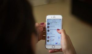 Status WhatsApp teman ternyata bisa disimpan dengancara mudah tanpa perlu di Screenshot. (pixabay)