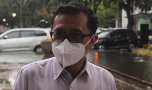 Asisten Daerah (Asda) 2 Perekonomian dan Pembangunan Kota Bandung Erick M Ataurik. (Deni Armansyah/Jabar Ekspres)