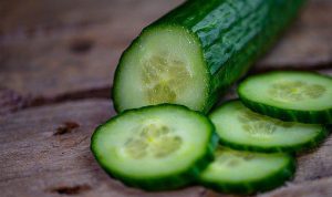 Timun dan Kurma adalah rahasia kecantikan dari Aisyah ra untuk mendapatkan tubuh ideal.