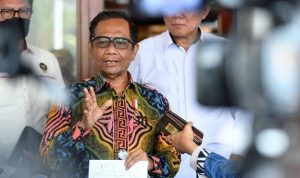 Mahfud MD blak-blakan sebut ada anggota DPR yang dihubungi Ferdy Sambo setelah tembak Brigadir J. (ist)