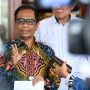 Mahfud MD blak-blakan sebut ada anggota DPR yang dihubungi Ferdy Sambo setelah tembak Brigadir J. (ist)
