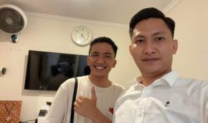 Brigadir Joshua bersama dang adik Bripda LL Hutabarat (ist)