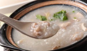 ilustrasi bubur yang disiramkan ketubuh TKW asal Cianjur