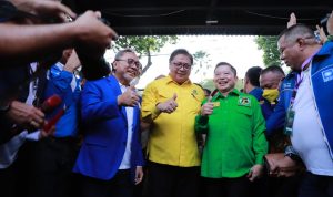 Pendaftaran yang dilakukan oleh Ketua Umum masing-masing yang tergabung ke dalam KIB. Airlangga Hartarto, Zulkifli Hasan, Suharso Monoarfa.