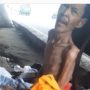 Bapak dengan Tubuh Kurus Kering Ditemukan Tidur di Kolong Jembatan, Warganet Iba