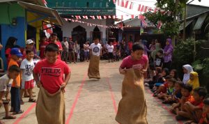 Rekomendasi 15 Lomba 17 Agustus Anti Mainstream, Dijamin Lucu dan Seru!