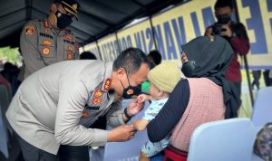 Tinjau Vaksinasi di Kota Bogor, Kapolda Jabar Targetkan Booster Capai 70 Persen: Secepatnya! Tinjau Vaksinasi di Kota Bogor, Kapolda Jabar Targetkan Booster Capai 70 Persen: Secepatnya!