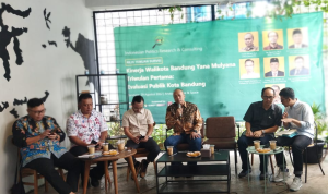 52 Persen Warga Kota Bandung Puas Atas Kinerja Yana Mulyana 52 Persen Warga Kota Bandung Puas Atas Kinerja Yana Mulayana