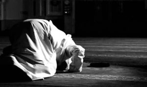 Ilustrasi: ancaman pedih menunggu bagi orang yang suka menunda sholat