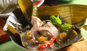 Resep Rahasia Garang Asem Ayam, Gurih Segar Berasa Hingga ke Tulang Resep rahasia garang asem ayam yang nikmat dan wangi. (sajiansedap)