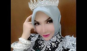 Sosok Roro Fitria yang ternyata memiiki silsilah keluarga kerajaan dan kekayaan fantastis. (instagram @roro.fitria1989)