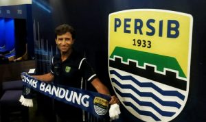 Perdana, Luis Milla Pimpin Latihan Persib, Langsung Asah Strategi Ini