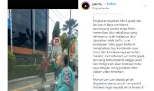 Geger, Driver Ojol Ngamuk dan Ancam Pengendara Mobil di Rawamangun Tangkapan layar video driver ojol bikin geger karena ngamuk dan ancam pengendara mobil. (instagram@Jakinfo-)