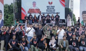 Ratusan Warga Bogor Dukung Ganjar Presiden: Ganjar Bawa Kemajuan dan Kesejahteraan Desa Ratusan warga Bogor yang nyatakan dukung Ganjar Pranowo manju menjadi Presiden 2024. (ist)