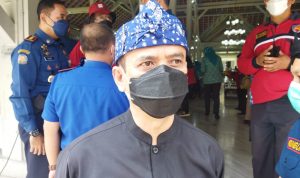 Kabar Gembira, Kasus Covid-19 di Bandung Kian Landai Ketua Harian Satgas Covid-19 Kota Bandung, Asep Ghufron. saat menjelaskan perkembangan terkini kasus Covid-19 di Bandung.