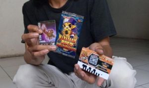 Kartu mainan Anak yang bisa nyambung ke situs judi online meresahkan masyarakat.