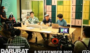 film mendarat darurat