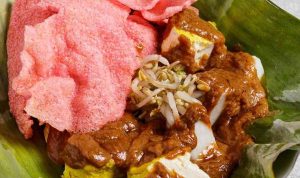5 Menu Sarapan Pagi Di Bandung Yang Wajib Kamu Cobain Kupat Tahu Gempol (@miss_kuliner