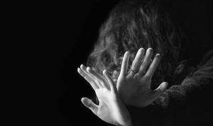 Oknum Polisi di Cirebon Diduga Perkosa Anak 11 Tahun, Korban Dibekap dan Diancam Akan Dihajar Oknum polisi perkosa anak 11 tahun yang merupakan anak tirinya di Cirebon. (Ilustrasi-Pixabay)