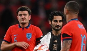 Harry Maguire Lebih Cocok Jadi Pemain Lawak Bareng Opie Kumis dan Komeng Ketimbang Pemain Bola