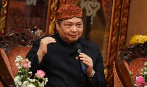 Airlangga Hartarto mengatakan, Bangsa Indonesia kaya akan budaya. Kearifan lokal harus dijadikan potensi ekonomi untuk perekonomian rakyat
