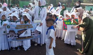 Himpaudi Kota Bandung Bersama MACS Melaksanakan Simulasi Manasik Haji Anak Usia Dini