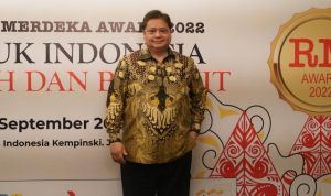 Menteri Koordinator Bidang Perekonomian Airlangga Hartarto dinobatkan sebagai Tokoh Pemulihan Ekonomi Nasional