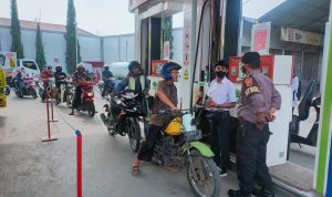 Jaga Kondusifitas Kenaikan Harga BBM, Polresta Bandung Terjunkan Personil Amankan Puluhan SPBU