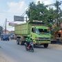 Warga Parung Panjang Geram Truk Tambang Masih Sembarangan Melintas Warga Parung Panjang Geram Truk Tambang Masih Sembarangan Melintas