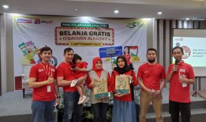 Harpelnas, Alfamart dan Alfagift Ajak Pelanggan Lebih Smart & Green