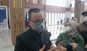Disperindag Jabar Akan Lakukan Operasi Pasar di Kabupaten-Kota usai Kenaikan Harga BBM Disperindag Jabar Akan Lakukan Operasi Pasar di Kabupaten-Kota usai Kenaikan Harga BBM