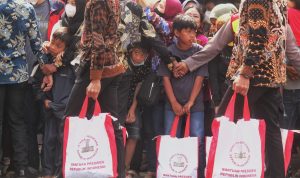 Minggu Depan BLT BBM Mulai Disalurkan Minggu Depan BLT BBM Mulai Disalurkan