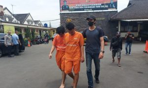 Berbekal YouTube, Dua Pemuda Pengedar Uang Palsu Berhasil Diamankan Aparat Kopolisian