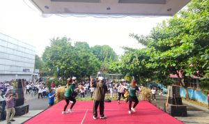 Dahlan Iskan Pimpin Langsung Gebyar Senam Disway