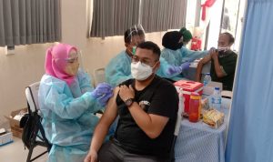 83 Juta Dosis Vaksinasi Covid-19 Telah Diberikan kepada Masyarakat