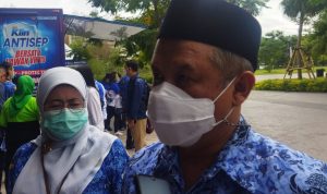 Sekretaris Dinkes Kota Bandung, Anhar Hadian saat menjelaskan temuan gagal ginjal akut misterius di Kota Bandung. (Nizar/Jabar Ekspres)