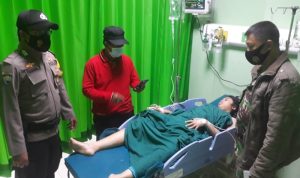 Korban penusukan saat menjalani perawatan di Rumah sakit FMC, Sukaraja, Kabupaten Bogor. Foto : Sandika Fadilah via Polsek Sukaraja