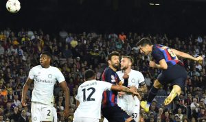 Barcelona Kembali Menjadi Badut, Lewandowski Gendong Tim Barcelona Kembali Menjadi Badut, Lewandowski Gendong Tim