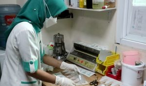 Rumah Sakit Karsa Medika (UKM) memiliki cara sendiri dalam memberikan resep obat. Khususnya pada pasien anak.