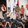 Anies Baswedan dan Ahmad Hersyawan ketika memberikan keterangan pers kepada awak media di Kantor DPP PKS