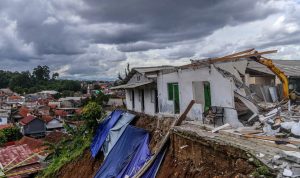 Banyaknya bencana alam yang terjadi di Kota Bogor membuat Pemerintah Kota (Pemkot Bogor) melakukan antisipasi dengan membuat mitigasi daerah